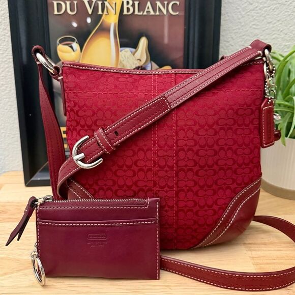 NWOT (Never Used) COACH Vintage Mini “C” Jacquard/Leather Bag & Keychain Wallet - Picture 8 of 11